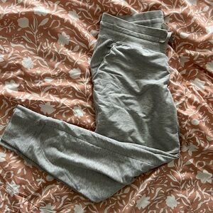 Gray Women’s Jogger Sweatpants